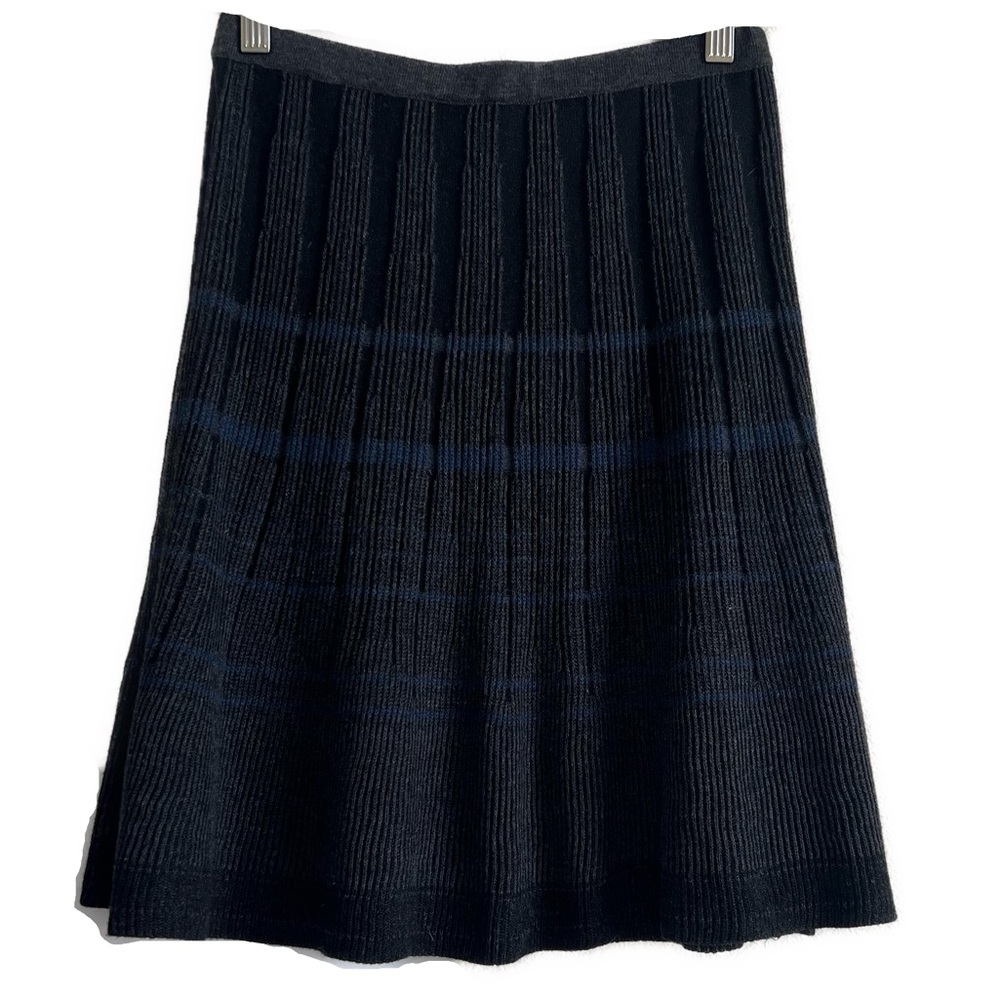 MAX STUDIO—Knit Skirt, black/blue, size Small